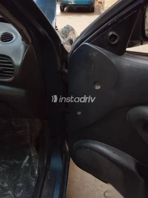 هيونداي اكسنت 2006 أزرق غامق مستعملة للبيع - 3