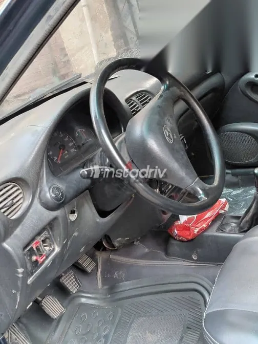 هيونداي اكسنت 2006 أزرق غامق مستعملة للبيع - 5