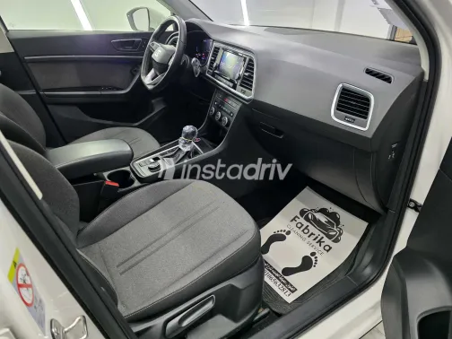 سيات اتيكا 2024 أبيض مستعملة للبيع - 5