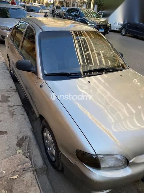 هيونداي اكسنت 2006 فضي مستعملة للبيع - 1