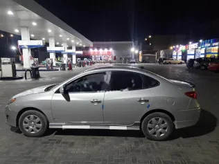 هيونداي إلنترا اتش دى 2020 فضي مستعملة للبيع