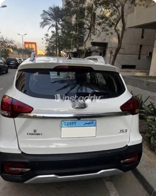 جاك JS3 2024 أبيض مستعملة للبيع - 1