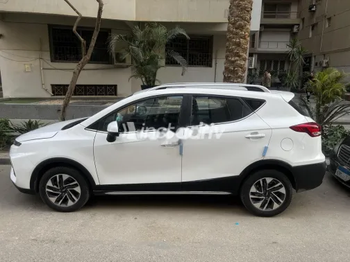 جاك JS3 2024 أبيض مستعملة للبيع - 3