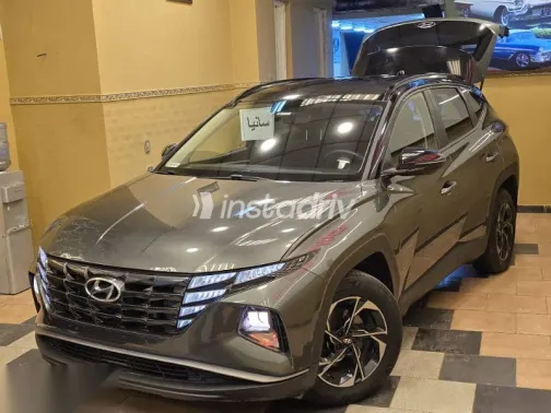 هيونداي توسان 2022 رمادي مستعملة للبيع - 4