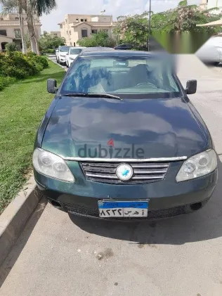 جيلي مابل 2010 أزرق غامق مستعملة للبيع