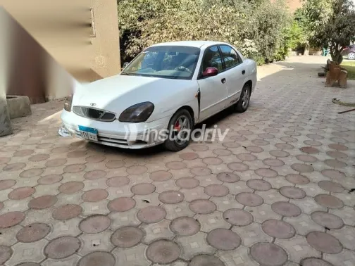 دايو نوبيرا 2003 أبيض مستعملة للبيع - 6