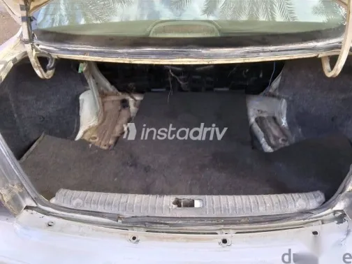 دايو نوبيرا 2003 أبيض مستعملة للبيع - 1