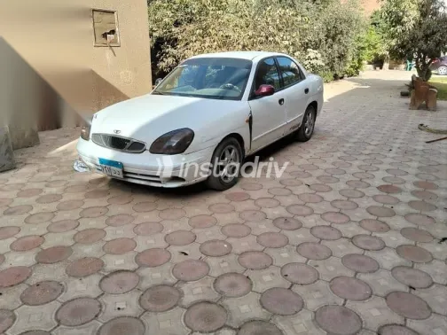 دايو نوبيرا 2003 أبيض مستعملة للبيع - 8