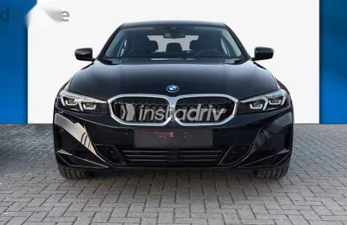 بي ام دبليو 318 2026 أسود جديدة للبيع - 1
