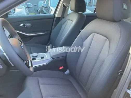 بي ام دبليو 318 2026 أسود جديدة للبيع - 8