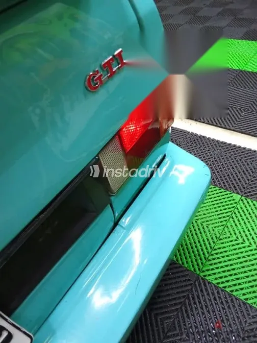 فولكس فاغن جولف 1982 أبيض مستعملة للبيع - 2