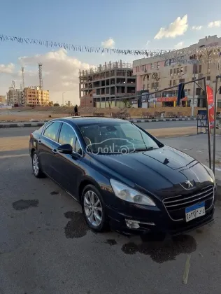 بيجو 508 2012 أزرق غامق مستعملة للبيع