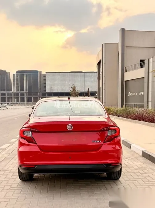 Fiat Tipo 2019 Red Used for Sale - 5