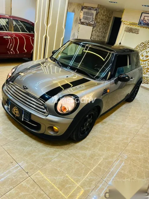 Mini Cooper 2013 Beige Used for Sale - 5