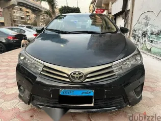 تويوتا كورولا 2016 أسود مستعملة للبيع