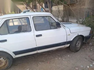 فيات 127 1985 أبيض مستعملة للبيع