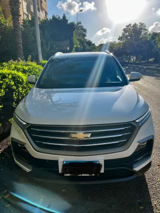 Chevrolet Captiva 2023 White Used for Sale
