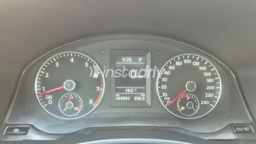 فولكس فاغن جيتا 2010 أبيض مستعملة للبيع - 3