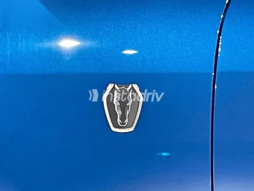 فورد موستانج 2024 أزرق غامق مستعملة للبيع - 9