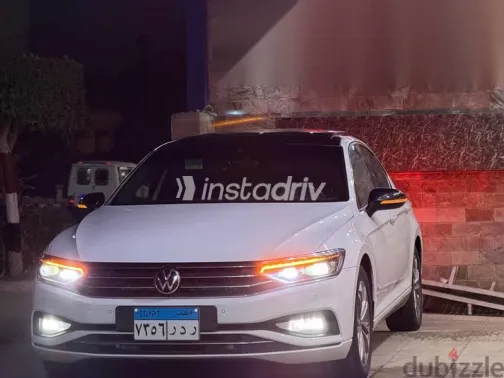 Volkswagen Passat 2022 White Used for Sale - 3