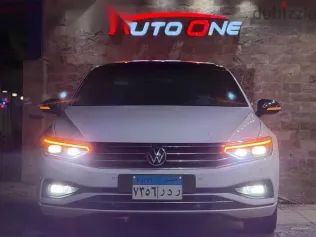 Volkswagen Passat 2022 White Used for Sale