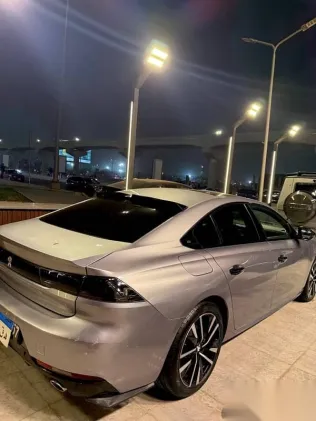 بيجو 508 2021 رمادي مستعملة للبيع