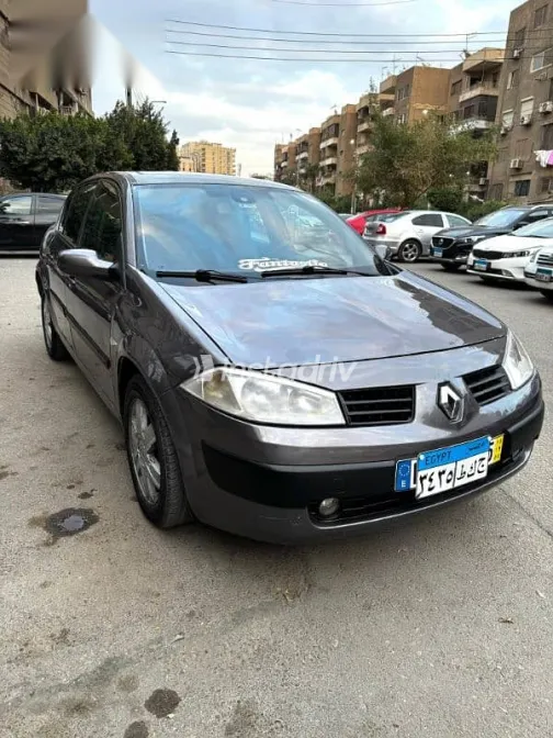 رينو ميجان 2005 رمادي مستعملة للبيع - 3
