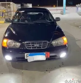 هيونداي افانتي 2002 أسود مستعملة للبيع