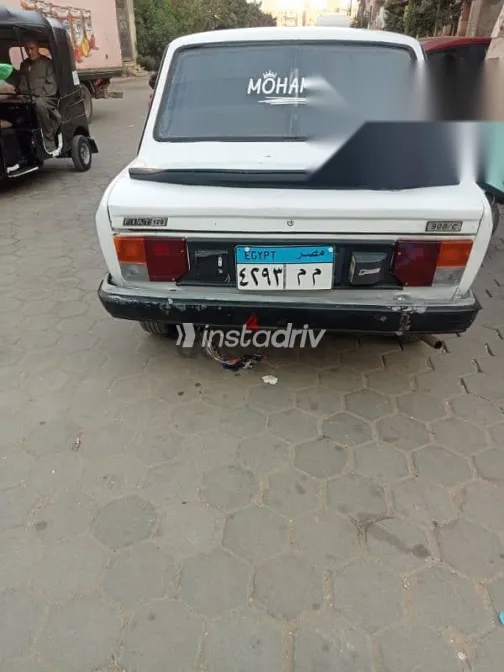فيات 128 1973 أبيض مستعملة للبيع - 5