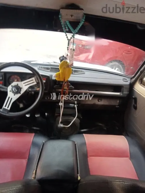 فيات 128 1973 أبيض مستعملة للبيع - 9