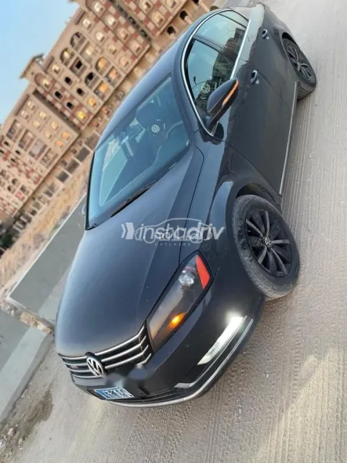 فولكس فاغن باسات 2011 بترولي مستعملة للبيع - 2