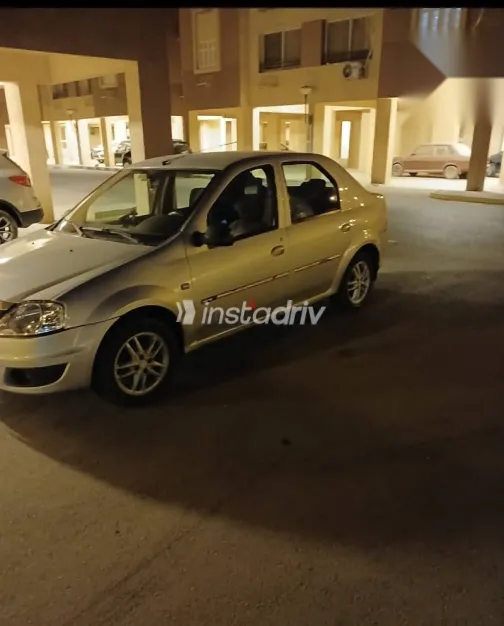 رينو لوجان 2010 فضي مستعملة للبيع - 3