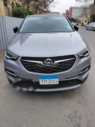 اوبل جراند لاند 2019 أبيض مستعملة للبيع