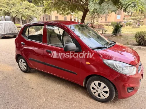 هيونداي I10 2016 أحمر غامق مستعملة للبيع - 2
