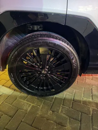 Hyundai Santa Fe 2025 White Used for Sale