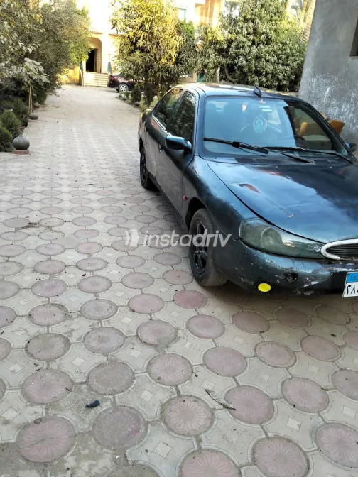 Ford Mondeo 1998 White Used for Sale - 1