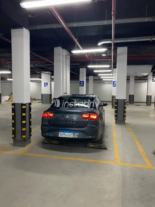 سيات توليدو 2019 أبيض مستعملة للبيع - 4