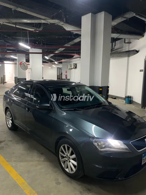 سيات توليدو 2019 أبيض مستعملة للبيع - 5