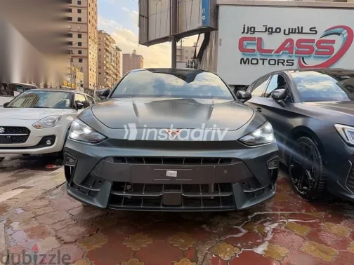 كوبرا ليون 2025 أخضر مستعملة للبيع - 3