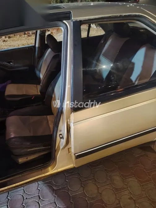 بيجو 405 1994 بني مستعملة للبيع - 6