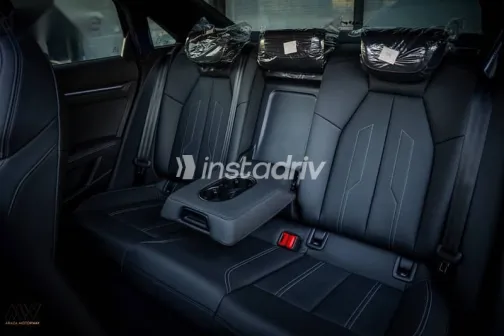 اودي A3 2026 أزرق غامق جديدة للبيع - 5