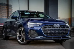 اودي A3 2026 أزرق غامق جديدة للبيع