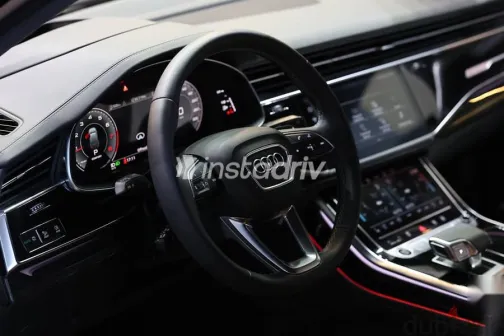 اودي Q7 2025 أسود جديدة للبيع - 3