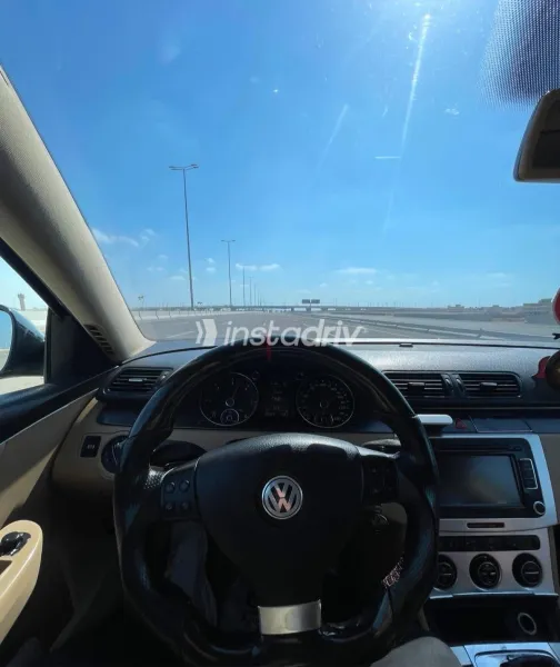 فولكس فاغن باسات 2007 أبيض مستعملة للبيع - 4