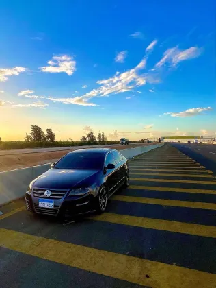 فولكس فاغن باسات 2007 أبيض مستعملة للبيع