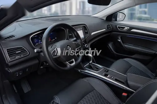 رينو ميجان 2022 أزرق غامق مستعملة للبيع - 8