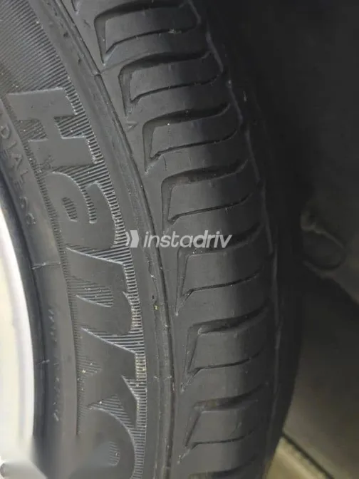 Chevrolet Optra 2011 Gray Used for Sale - 9