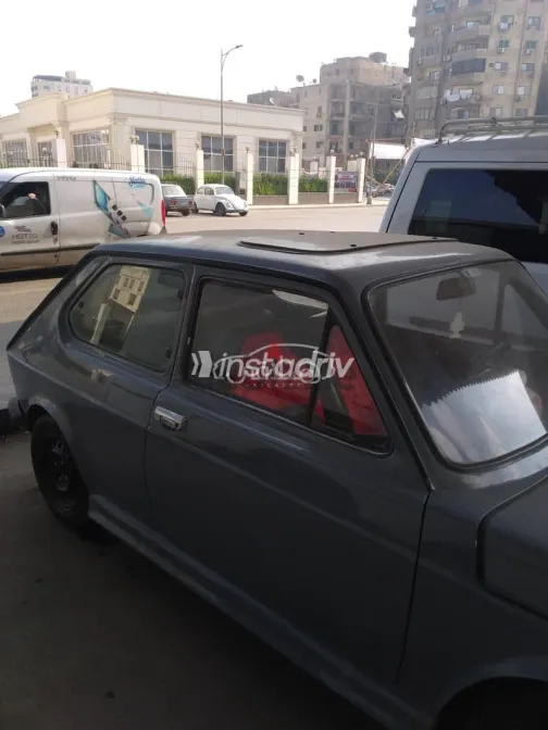 فيات 127 1979 فضي مستعملة للبيع - 1