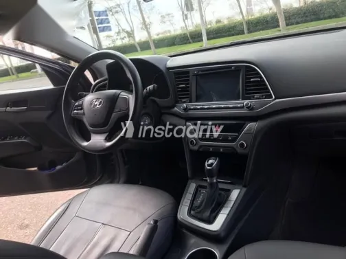 Hyundai Elantra 2017 Gray Used for Sale - 6