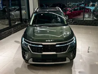 كيا سيلتوس 2026 رمادي جديدة للبيع